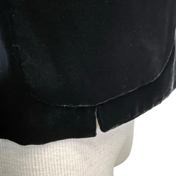 Emporio Armani Cropped Velvet Blazer in Black Womens